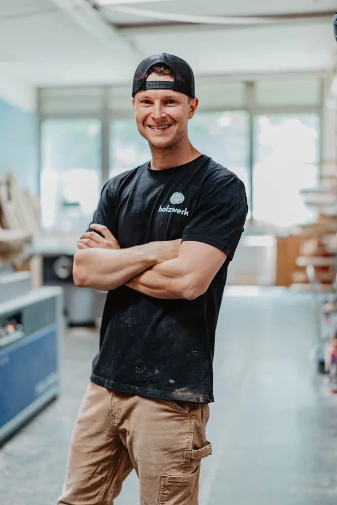 Handwerker in der Werkstatt